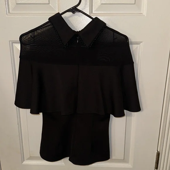 Elegant cape top with shear shoulders - Picture 6 of 6